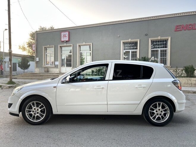 Opel Astra 2008, 299,000 km - 1.6 l - Bakı