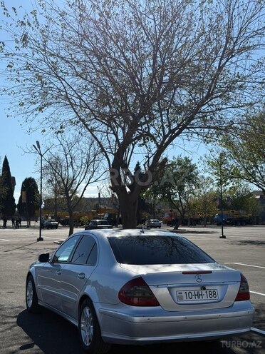 Mercedes E 200 2006, 409,209 km - 2.2 l - Gəncə