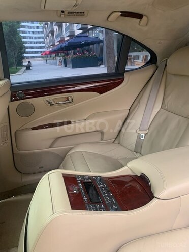 Lexus  2008, 241,402 km - 5.0 l - Bakı