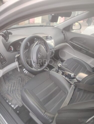 Kia  2008, 380,000 km - 1.4 l - Ağdaş
