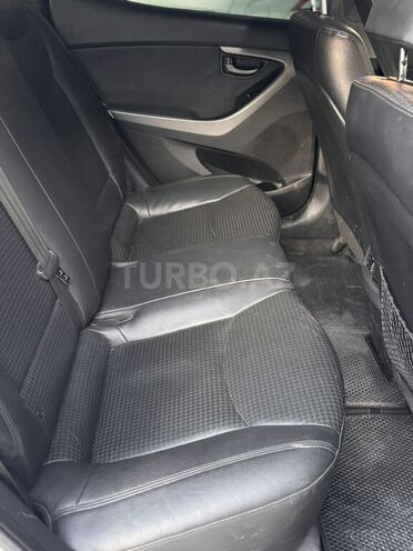 Hyundai Avante 2013, 270,000 km - 1.6 l - Bakı