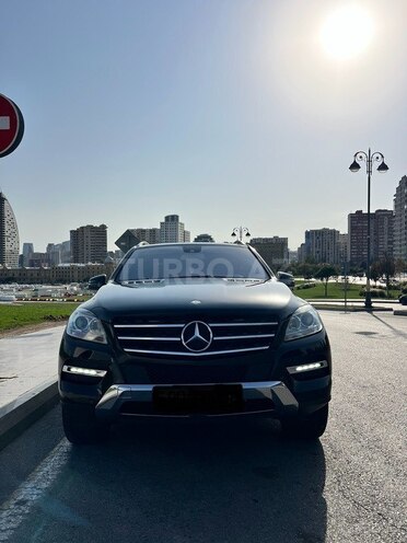 Mercedes ML 350 4MATIC 2012, 220,000 km - 3.5 л - Bakı