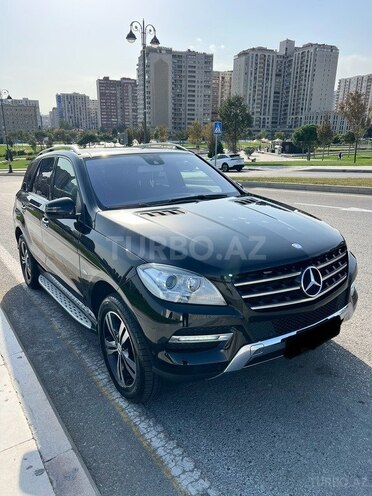 Mercedes ML 350 4MATIC 2012, 220,000 km - 3.5 л - Bakı