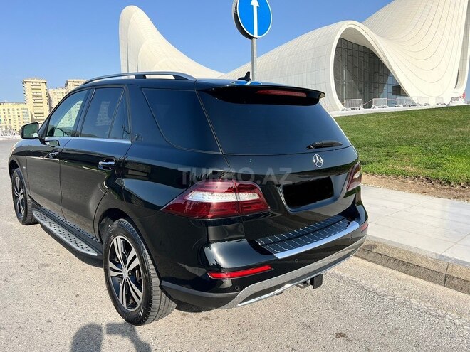Mercedes ML 350 4MATIC 2012, 220,000 km - 3.5 л - Bakı