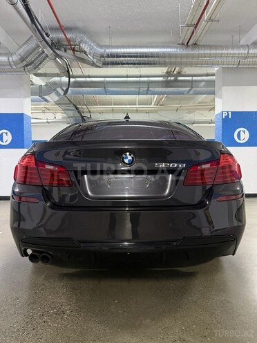 BMW 520 2014, 250,000 km - 2.0 l - Babək