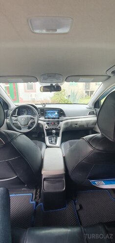 Hyundai Elantra 2017, 219,510 km - 2.0 l - Bakı