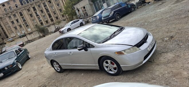 Honda Civic 2008, 250,000 km - 1.3 л - Bakı
