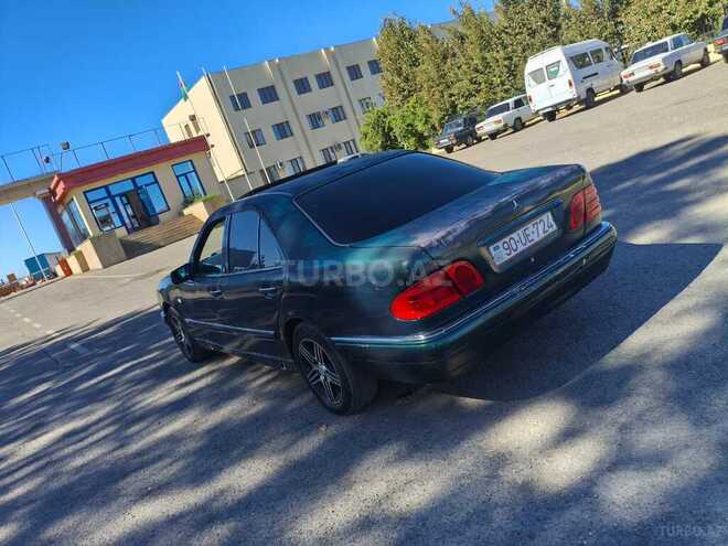 Mercedes E 230 1996, 256,458 km - 2.3 l - Qazax
