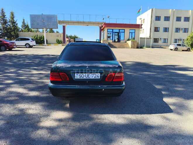 Mercedes E 230 1996, 256,458 km - 2.3 l - Qazax