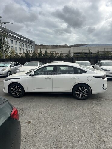 Changan Qiyuan A05 2025, 0 km - 1.5 л - Bakı