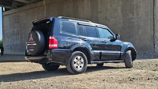 Mitsubishi Pajero 2005, 330,000 km - 3.0 l - Bakı