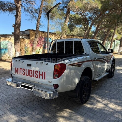 Mitsubishi L200 2012, 195,740 km - 2.5 l - Xırdalan