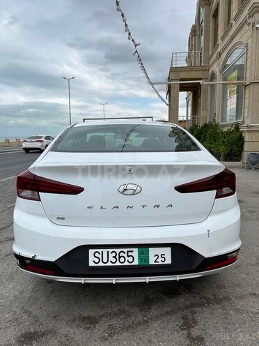 Hyundai Elantra 2018, 144,000 km - 2.0 л - Bakı