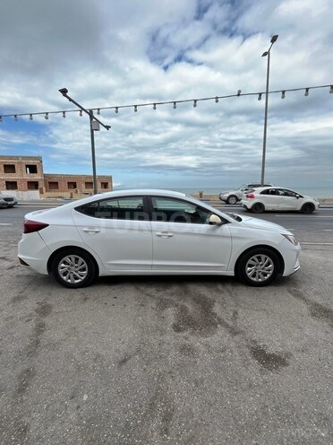 Hyundai Elantra 2018, 144,000 km - 2.0 л - Bakı