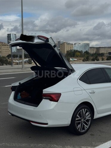 Skoda Octavia 2024, 22,000 km - 1.5 l - Bakı