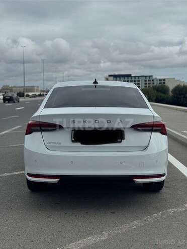 Skoda Octavia 2024, 22,000 km - 1.5 l - Bakı