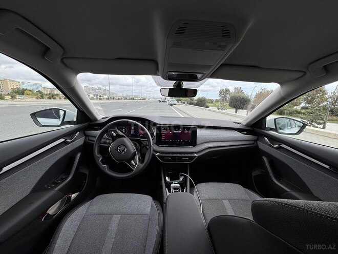 Skoda Octavia 2024, 22,000 km - 1.5 l - Bakı