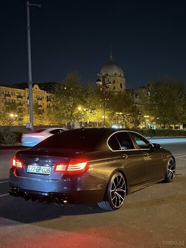 BMW 528 2016, 240,000 km - 2.0 l - Bakı