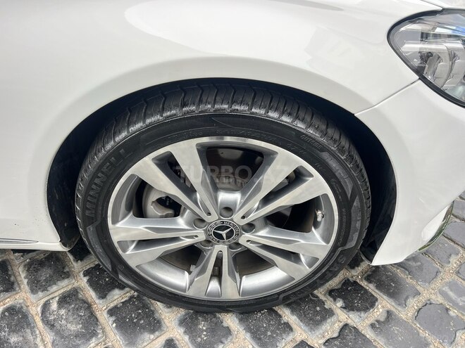 Mercedes C 300 2018, 143,605 km - 2.0 l - Bakı