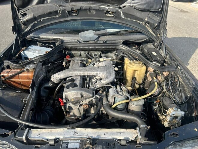 Mercedes E 250 1993, 400,000 km - 2.5 l - Bakı