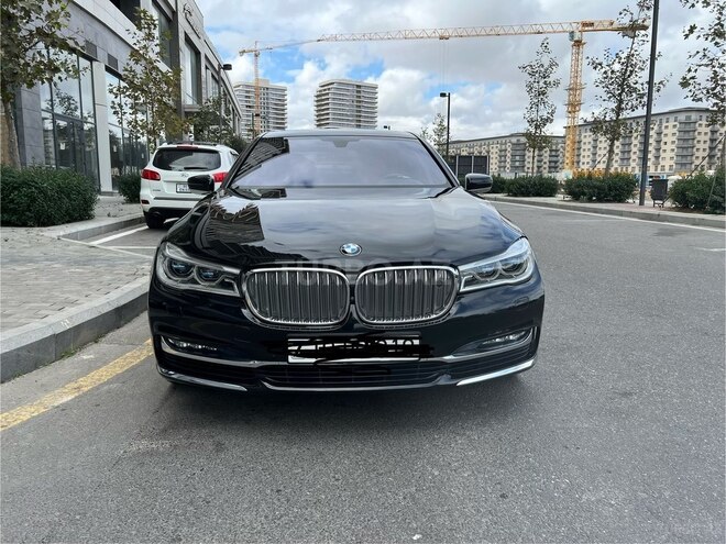 BMW 750 2016, 98,000 km - 4.4 l - Bakı