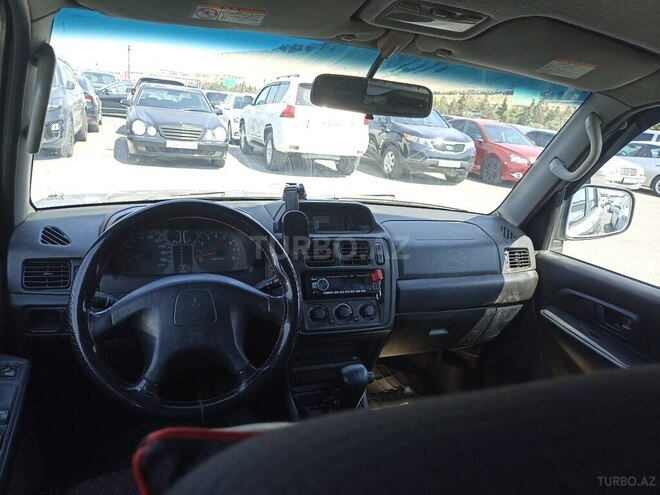 Mitsubishi Pajero io 1999, 310,000 km - 1.8 л - Sumqayıt