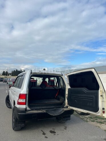 Mitsubishi Pajero io 1999, 300,000 km - 1.8 l - Bakı