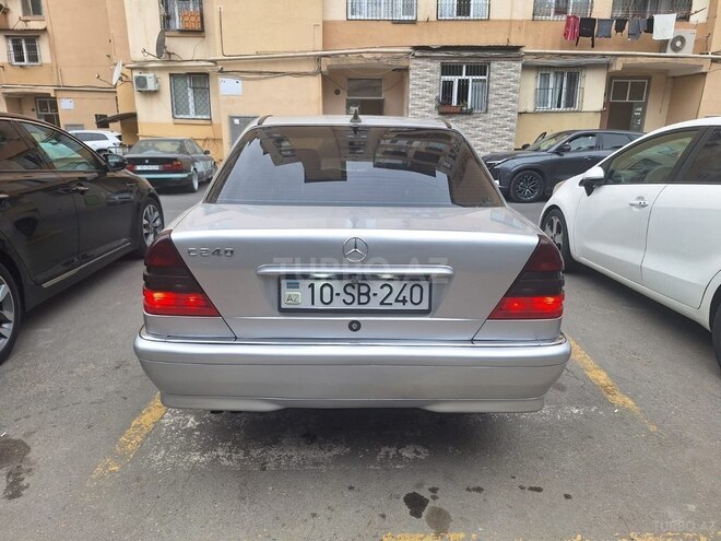 Mercedes C 240 2000, 450,000 km - 2.4 л - Bakı