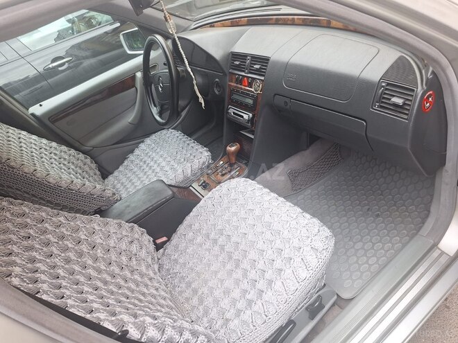 Mercedes C 240 2000, 450,000 km - 2.4 л - Bakı
