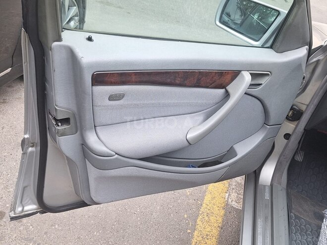 Mercedes C 240 2000, 450,000 km - 2.4 л - Bakı