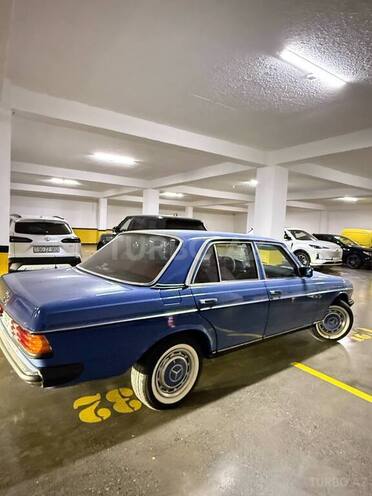 Mercedes 200 1982, 210,000 km - 2.0 л - Bakı