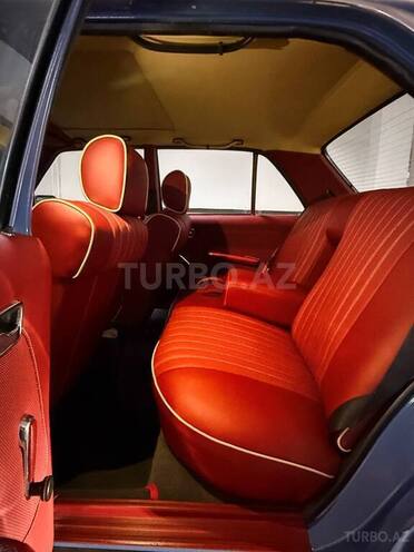 Mercedes 200 1982, 210,000 km - 2.0 л - Bakı