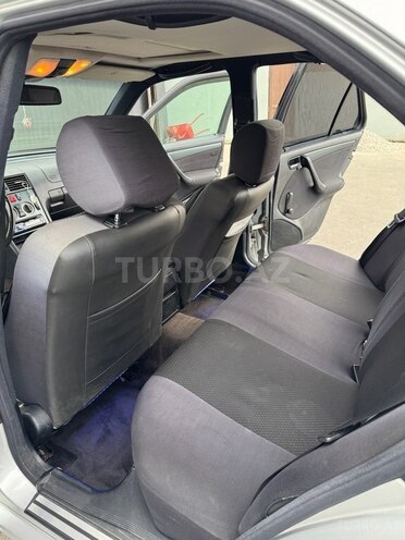 Mercedes C 180 1999, 354,000 km - 1.8 l - Bakı