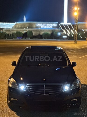 Mercedes E 350 2010, 290,567 km - 3.5 l - Bakı