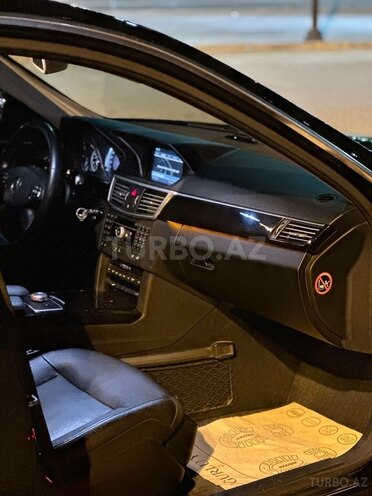 Mercedes E 350 2010, 290,567 km - 3.5 l - Bakı