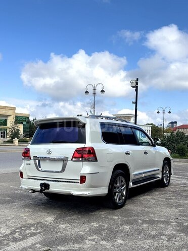 Toyota Land Cruiser 2012, 190,000 km - 4.0 l - Quba