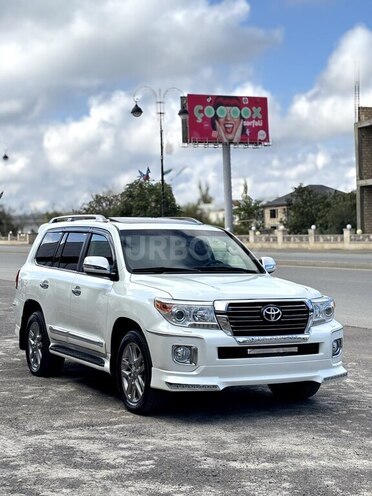 Toyota Land Cruiser 2012, 190,000 km - 4.0 l - Quba