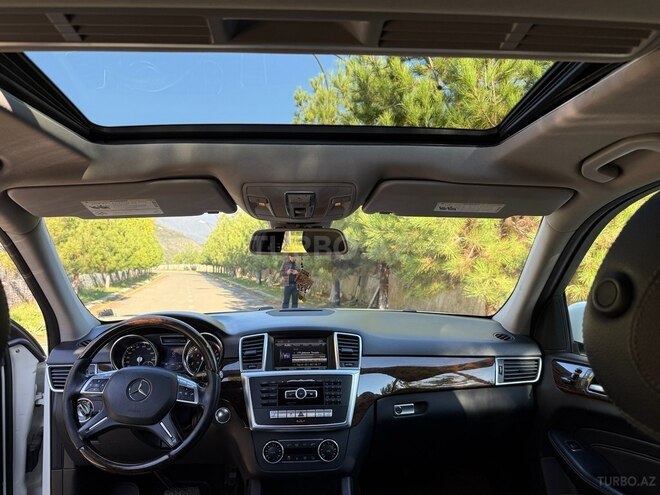 Mercedes ML 350 4MATIC 2013, 215,000 km - 3.5 l - Bakı