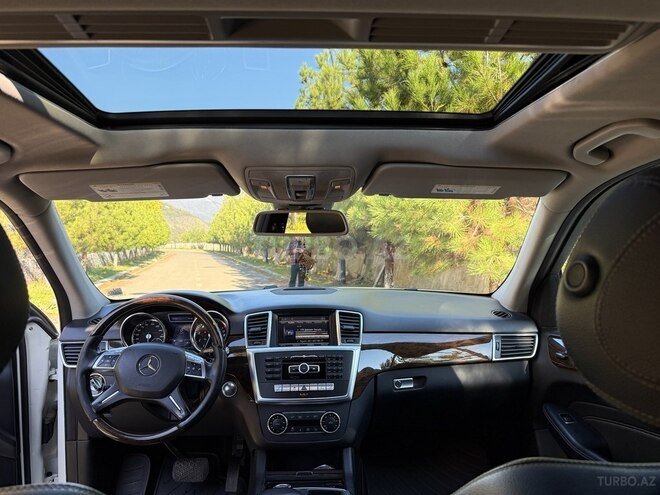 Mercedes ML 350 4MATIC 2013, 215,000 km - 3.5 l - Bakı
