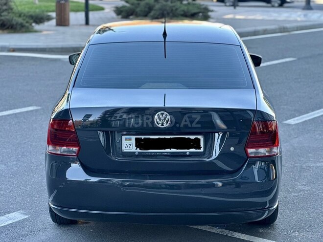 Volkswagen Polo 2014, 198,199 km - 1.6 l - Bakı