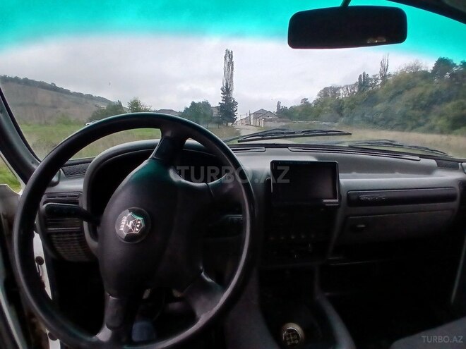 GAZ 3110 2003, 360,000 km - 2.3 l - Quba
