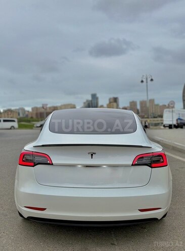 Tesla Model 3 2023, 77,000 km - 0.0 l - Bakı
