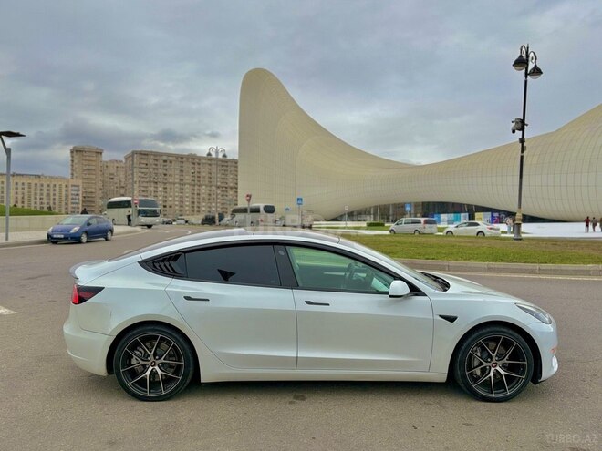 Tesla Model 3 2023, 77,000 km - 0.0 l - Bakı