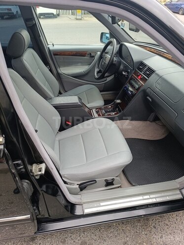 Mercedes C 230 1998, 285,000 km - 2.3 л - Bakı