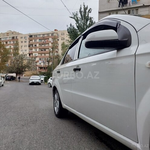 Chevrolet Aveo 2011, 285,000 km - 1.2 л - Bakı