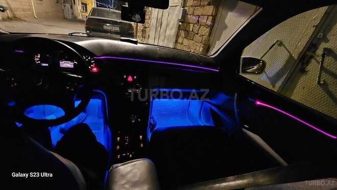 Mercedes E 270 2001, 359,000 km - 2.7 l - Bakı