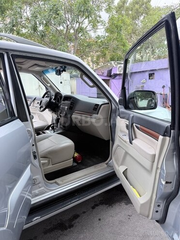 Mitsubishi Pajero 2007, 221,000 km - 3.0 l - Bakı