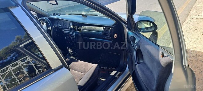 Opel Vectra 1999, 200,000 km - 1.6 l - Bakı