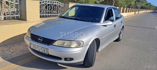 Opel Vectra 1999, 200,000 km - 1.6 l - Bakı