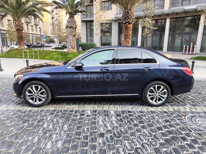 Mercedes C 300 4MATIC 2014, 299,329 km - 2.0 l - Sumqayıt